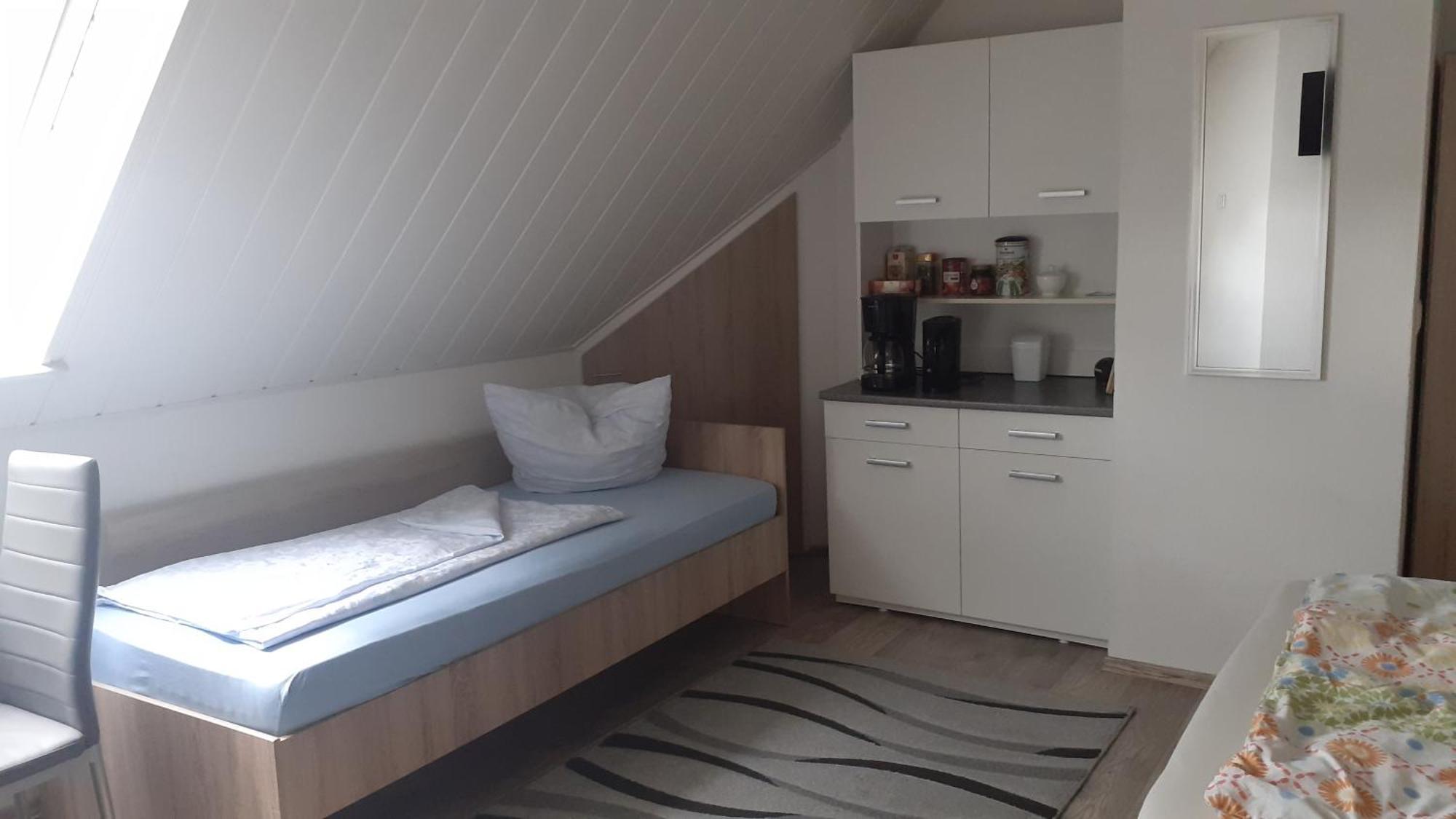 Privatzimmer บัวร์เกา ภายนอก รูปภาพ