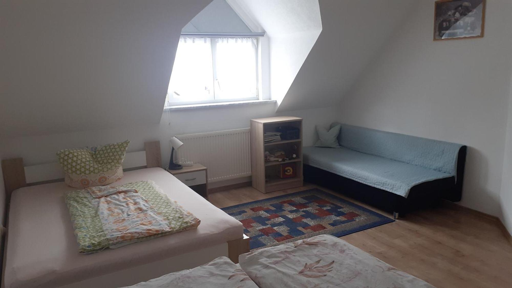 Privatzimmer บัวร์เกา ภายนอก รูปภาพ